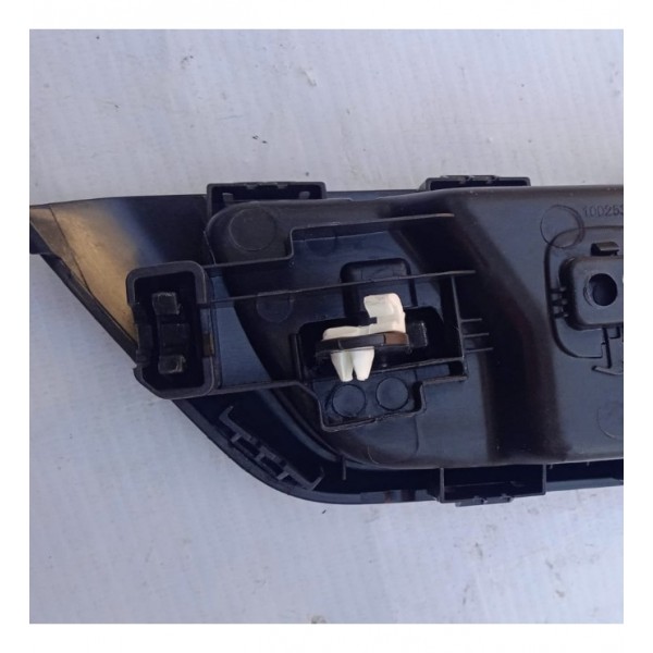 Maçaneta Interna Porta D.d Fiat Strada Freedom 20 A 23 Dianteira