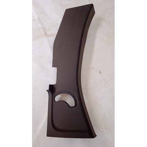 Acabamento Coluna Cinto T.d Fiat Strada Freedom 20 A 23