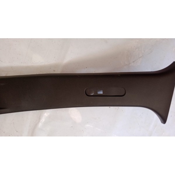 Acabamento Coluna T Lado Esq Fiat Strada Freedom 20 A 23