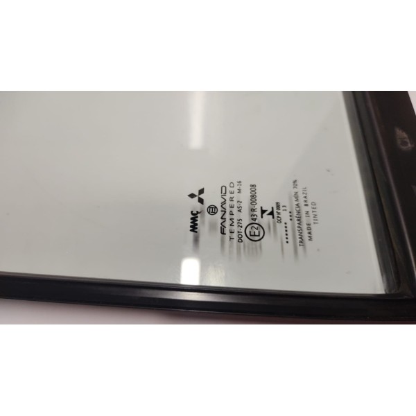 Vidro Fixo Vigia Porta T.d Mitsubishi Tr4 04 A 18