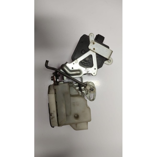 Fechadura Porta Traseira Esq Mitsubishi Pajero Tr4 04 A 15