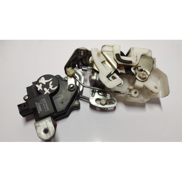 Fechadura Porta Traseira Esq Mitsubishi Pajero Tr4 04 A 15