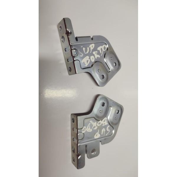 Suporte Lateral Computador De Bordo Mitsubishi Pajero Tr4