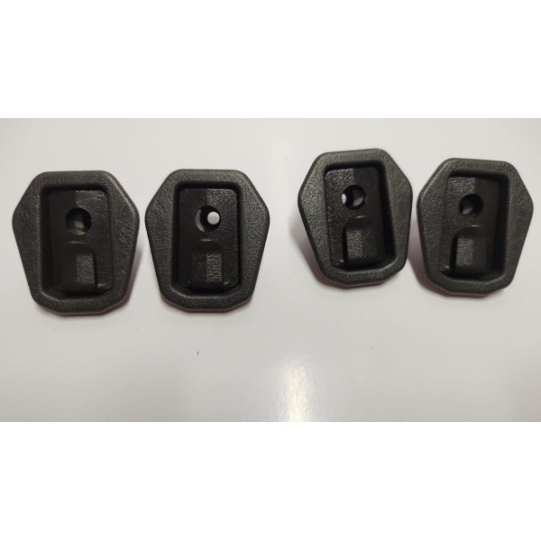 Jogo Grampo Gancho Porta Malas Mitsubishi Pajero Tr4 08 A 15