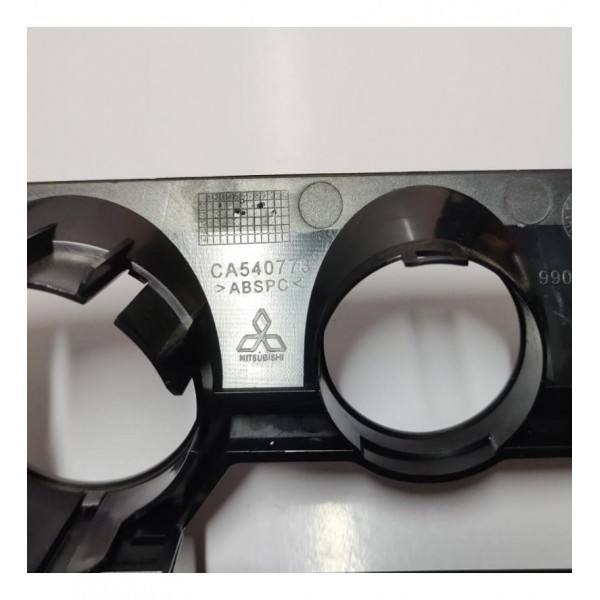 Moldura Acabamento Comando Ar Cond. Mitsubishi Pajero Tr4