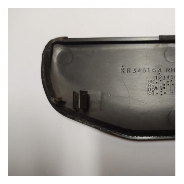 Acabamento Painel Lateral Direito Mitsubishi Pajero Tr4