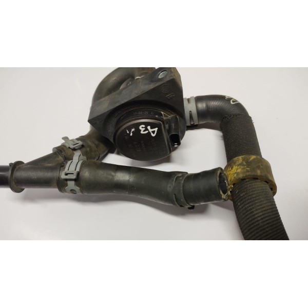 Bomba De Água Auxiliar C/ Mangueira Audi A3 1.4 Golf Tsi 1.4