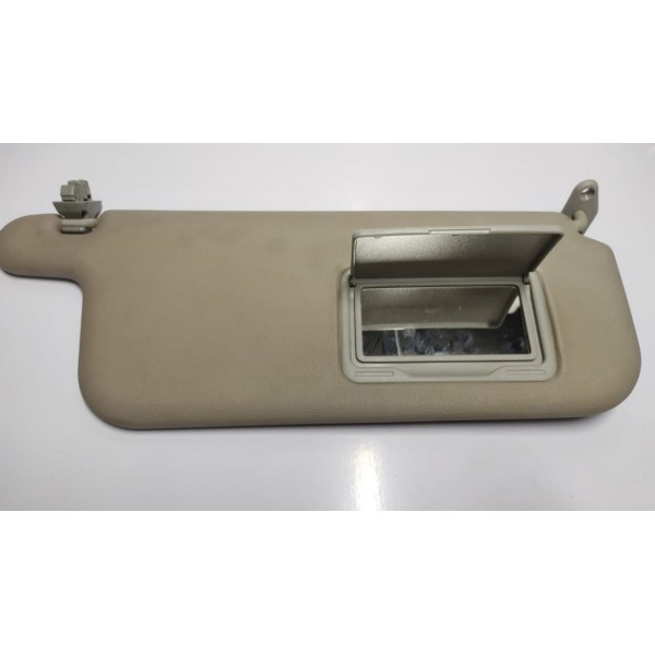 Quebra Sol Direito Mitsubishi Pajero Tr4 08 A 15