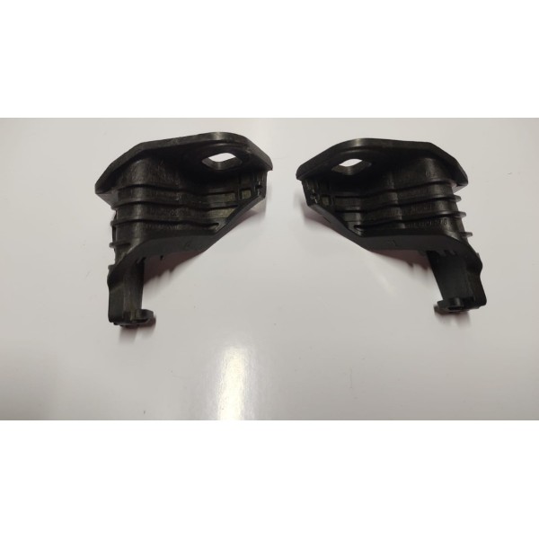 Par Garra Suporte Farol Bmw 320i 2013 A 2017