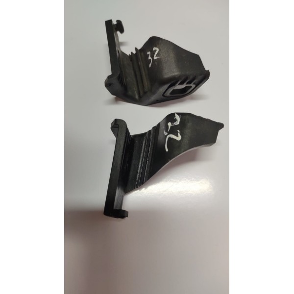 Par Garra Suporte Farol Bmw 320i 2013 A 2017