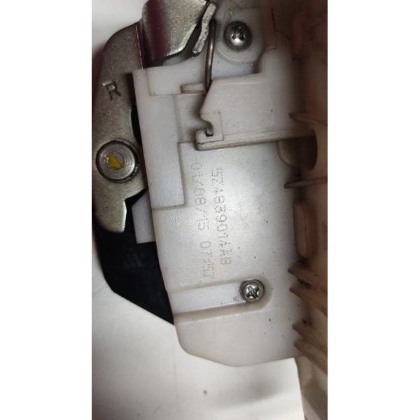 Fechadura Porta Traseira Direita Vw Fox 2015 A 2020