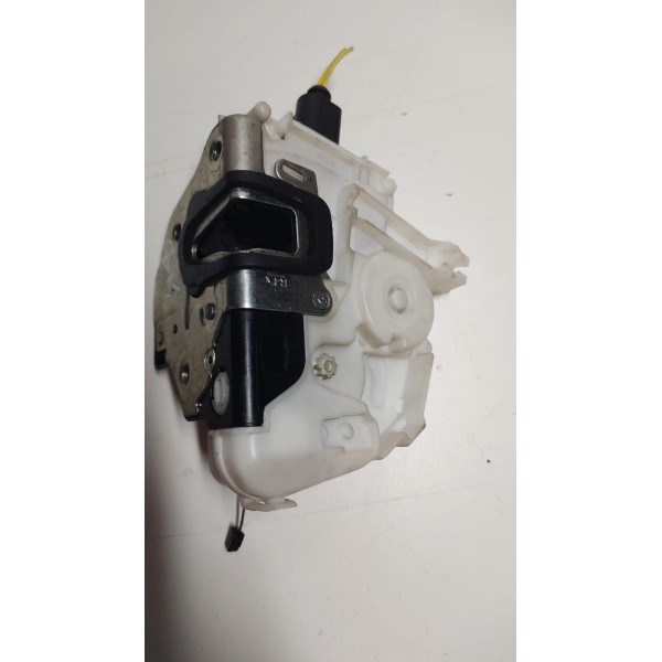 Fechadura Porta Dianteira Direita Vw Fox 2015 A 2020
