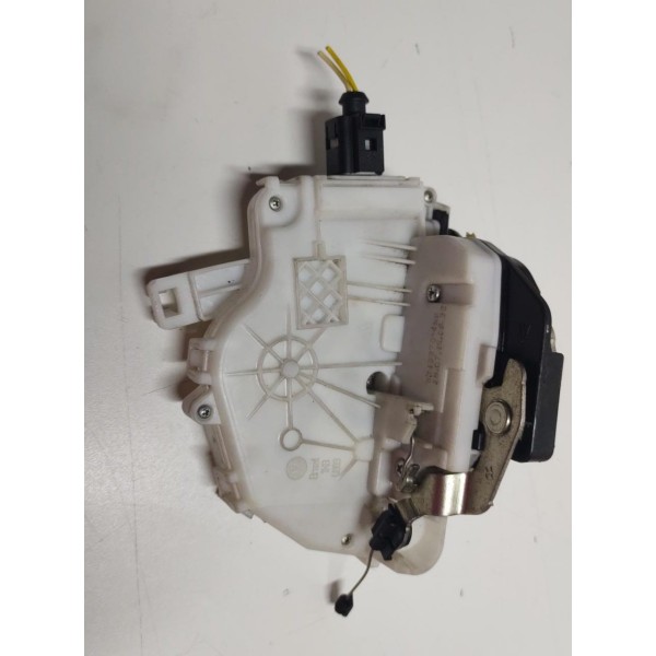 Fechadura Porta Dianteira Direita Vw Fox 2015 A 2020