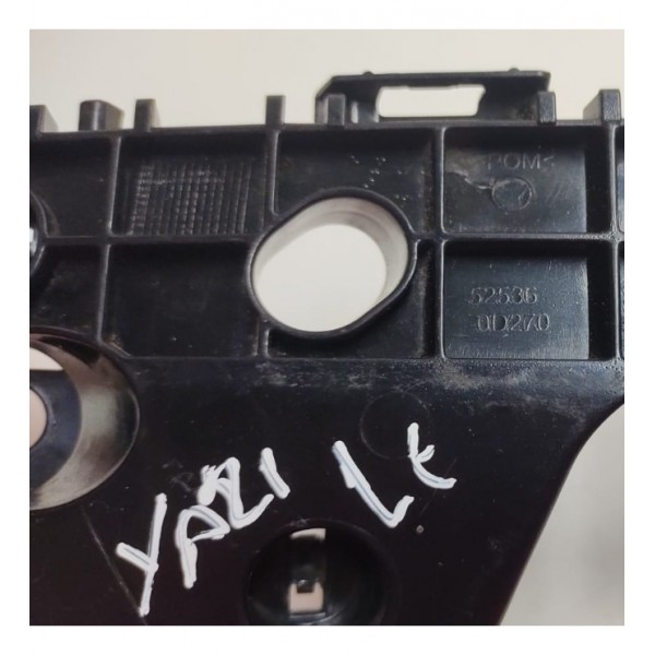 Guia Parachoque Dianteiro L.esq Toyota Yaris 18 A 22