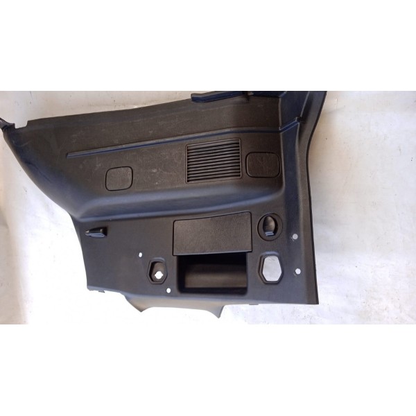 Acabamento Lateral T.e Porta Malas Mitsubishi Pajero Tr4