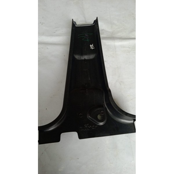 Acabamento Inf. Coluna Lateral Esq Mitsubishi Pajero Tr4