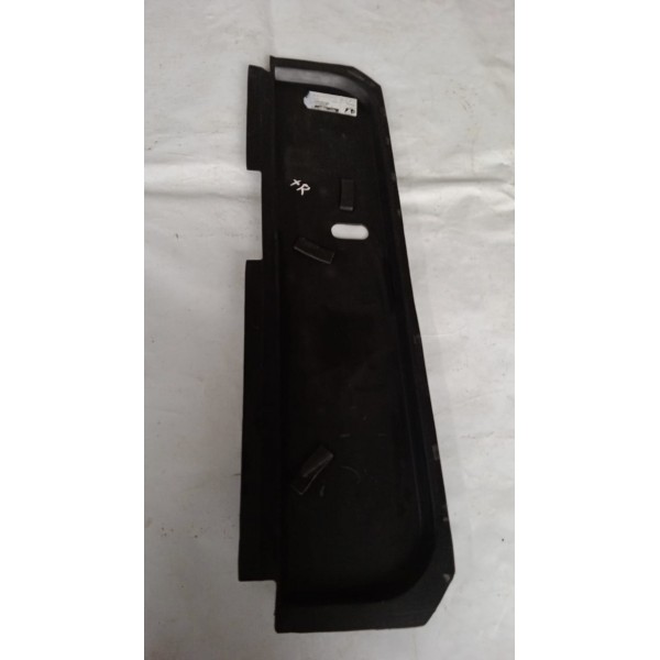 Acabamento Assoalho Traseiro Mitsubishi Pajero Tr4