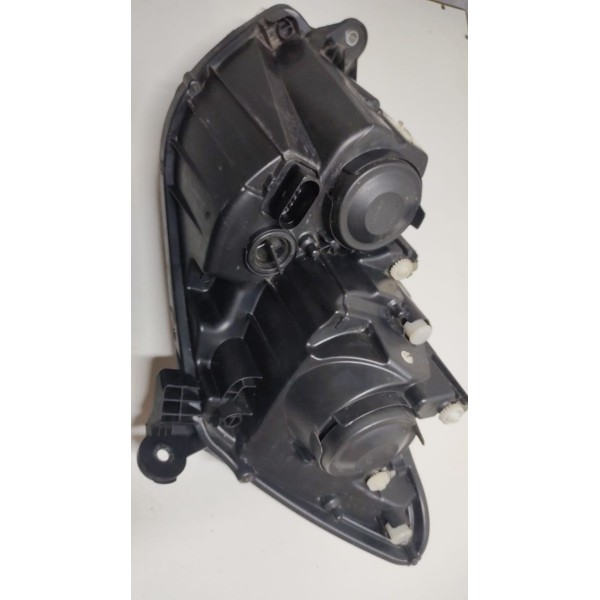 Farol Direito Vw Fox 2015 A 2020 Sem Detalhes