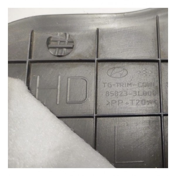 Acabamento Inferior Coluna Lado Esquerdo Hyundai Azera