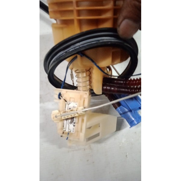 Boia De Combustivel Dosador E Copo Mini Cooper S 1.6 Tirbo