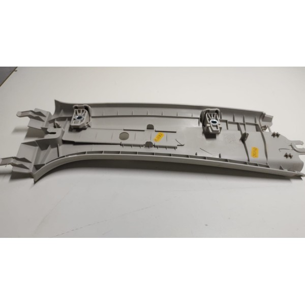 Acabamento Coluna Cinto Segurança Eesq C/ Apoio Vw Amarok V6