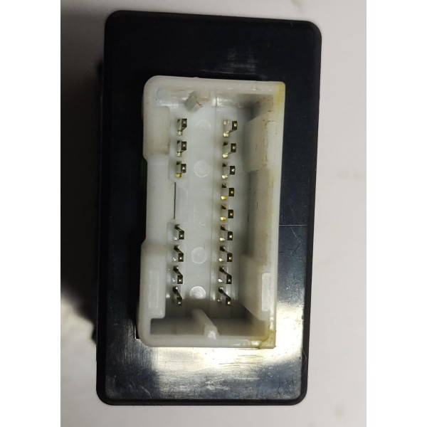 Tomada Usb Auxiliar Hyundai Azera 08 A 11 1