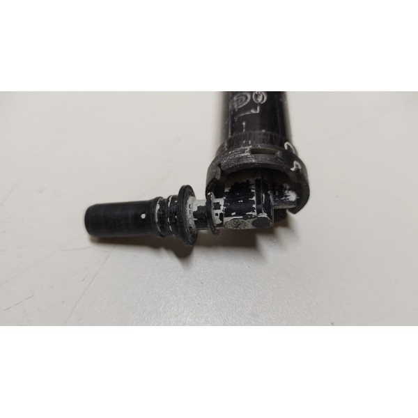 Esguicho Do Farol Esquerdo Bmw 320i 2013 A 2017