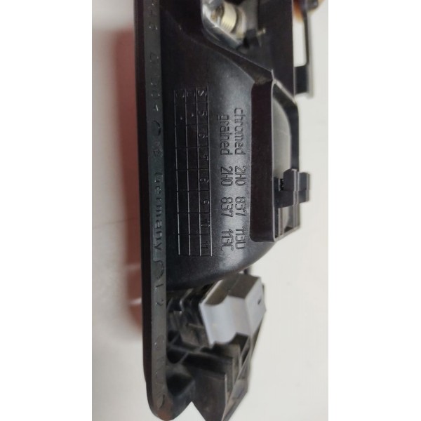 Maçaneta Interna Dianteira Esquerda Vw Amarok 17 A 22