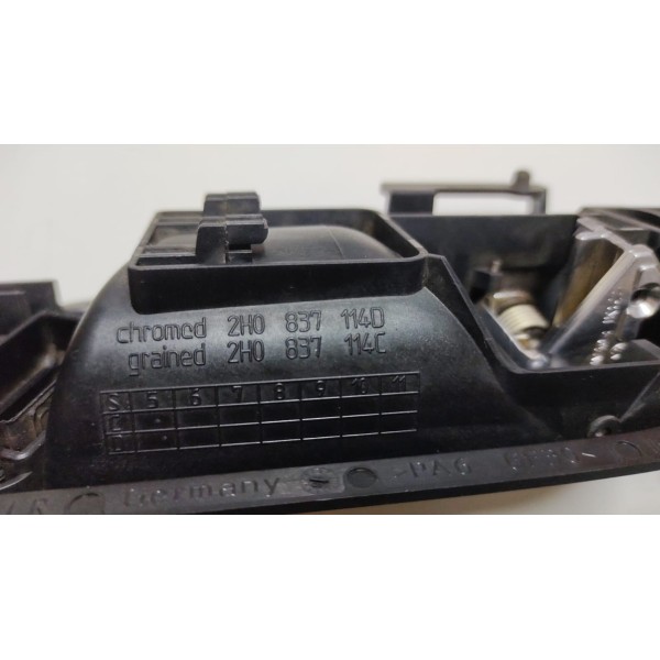 Maçaneta Interna Porta Traseira Direita Vw Amarok 17 A 22 Traseira