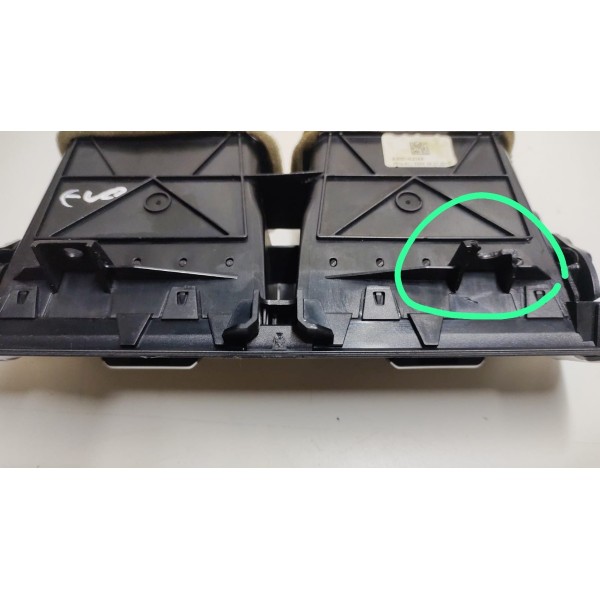 Difusor De Ar Central Com Detalhe Land Rover Evoque