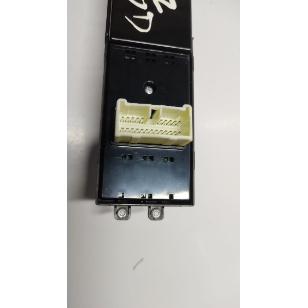 Botão Comando Vidro Elétrico D.d Hyundai Azera 08 A 11