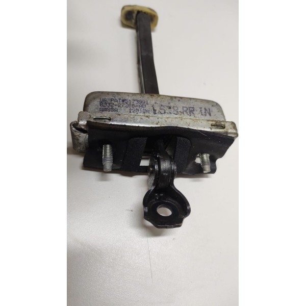 Limitador De Porta Traseira Dir. Land Rover Evoque 12 A 15