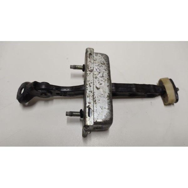 Limitador De Porta Dianteiro Esq Land Rover Evoque 12 A 15