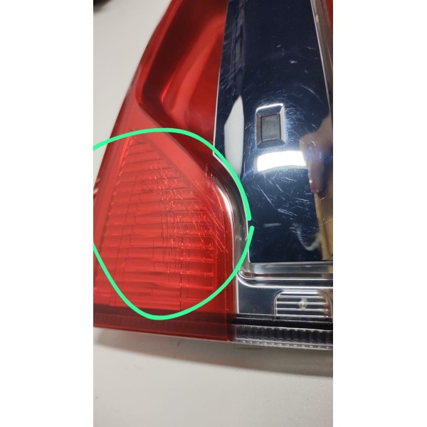 Lanterna Tampa Traseira Direito Ford Ecosport 2013 A 2017