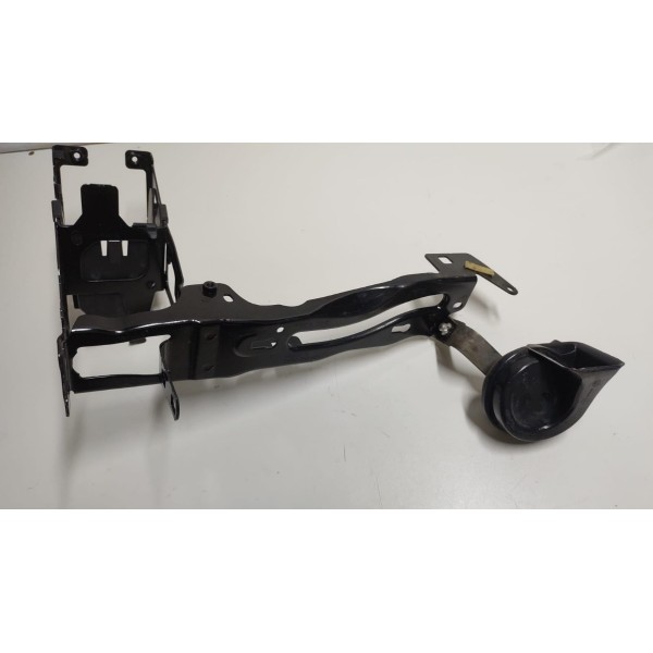 Suporte Radiador Alojamento Farol Direito Bmw 320i 328i