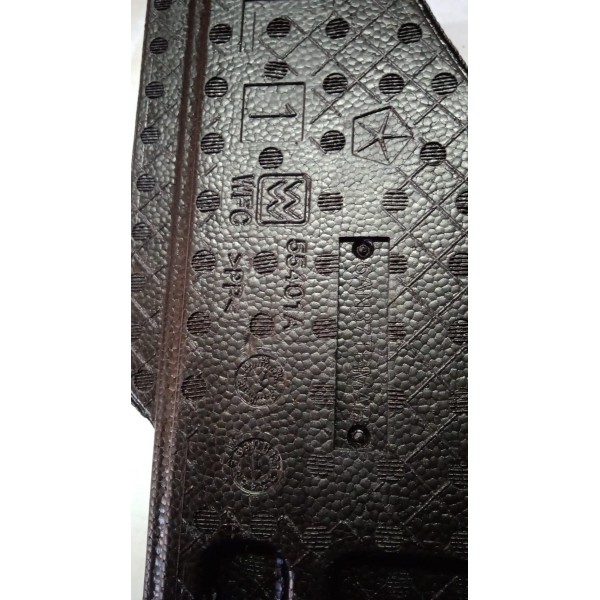 Par Isopor Protetor De Estepe Jeep Compass 2017 A 2020