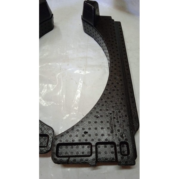 Par Isopor Protetor De Estepe Jeep Compass 2017 A 2020