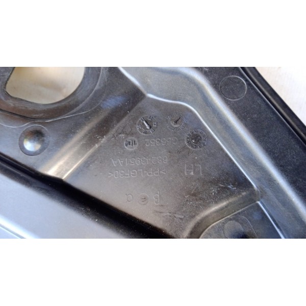 Maquina De Vidro Traseiro Esq Jeep Compass 2017 A 2020