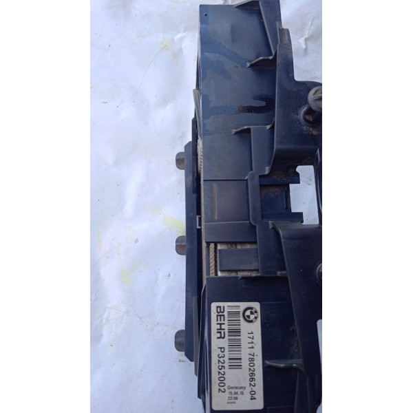 Refrigerador De Água Radiador Bmw 535i 2008 A 2012