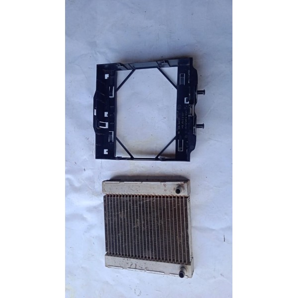 Refrigerador De Água Radiador Bmw 535i 2008 A 2012