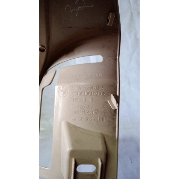 Acabamento Cinto De Segurança Traseiro Dir/esq Bmw 320i