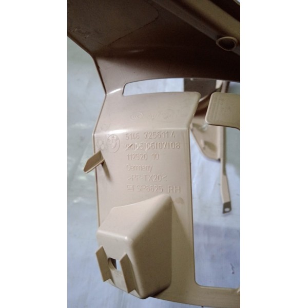 Acabamento Cinto De Segurança Traseiro Dir/esq Bmw 320i