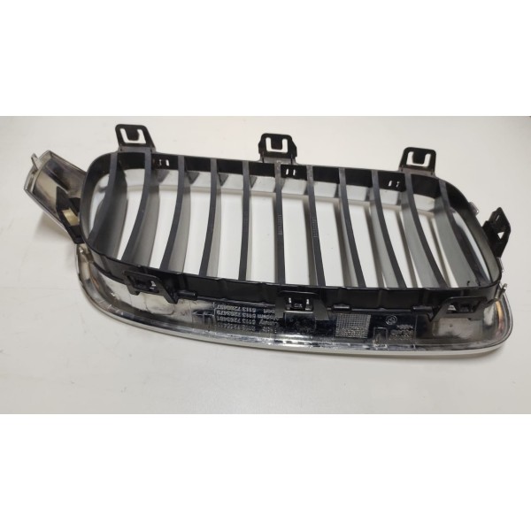Grade Superior Para-choque Dianteiro Direito Bmw 320i