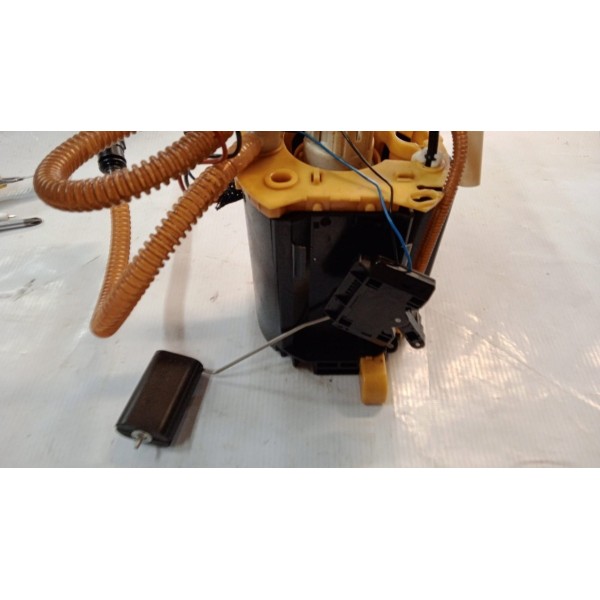 Copo Com Boia De Combustível Discovery 4 3.0 V6