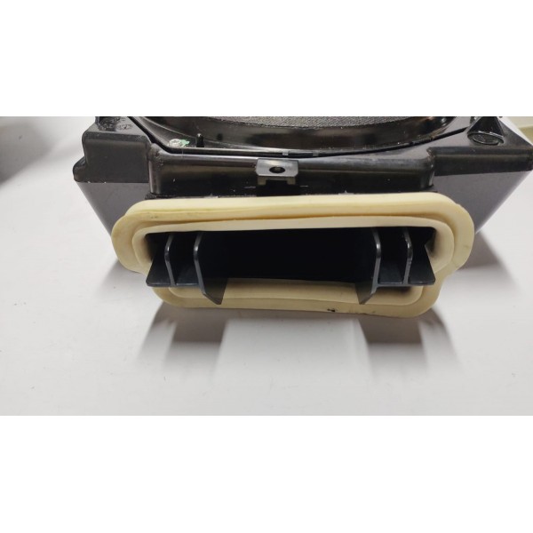 Alto Falante Subwoofer L.e Mini Cooper Countryman 10 A 16 Preto