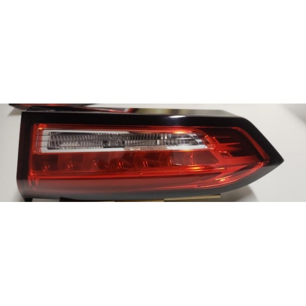 Lanterna Led Tampa Traseira Direita Fiat Cronos Original