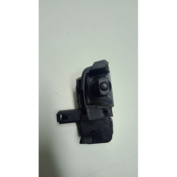 Motor Trava Portinhola Tanque Vw Polo Virtus