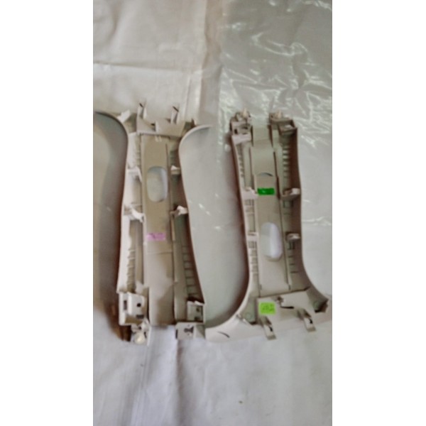 Par Moldura Acabamento Coluna De Porta Esq/dir Fiat Cronos