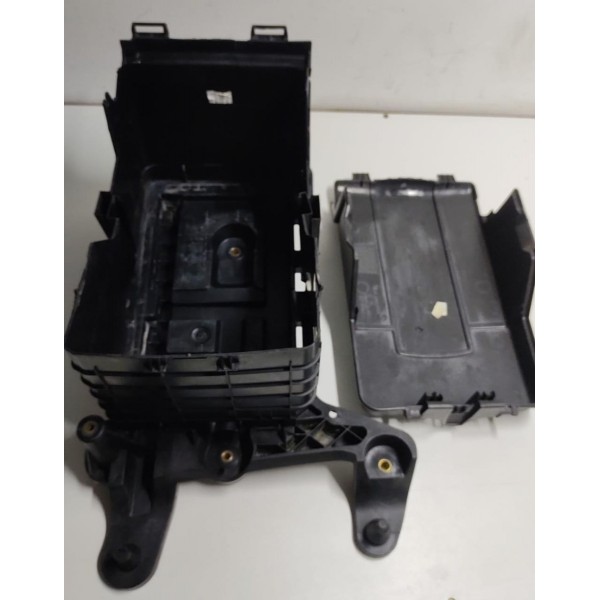 Caixa Para Bateria Audi Q3