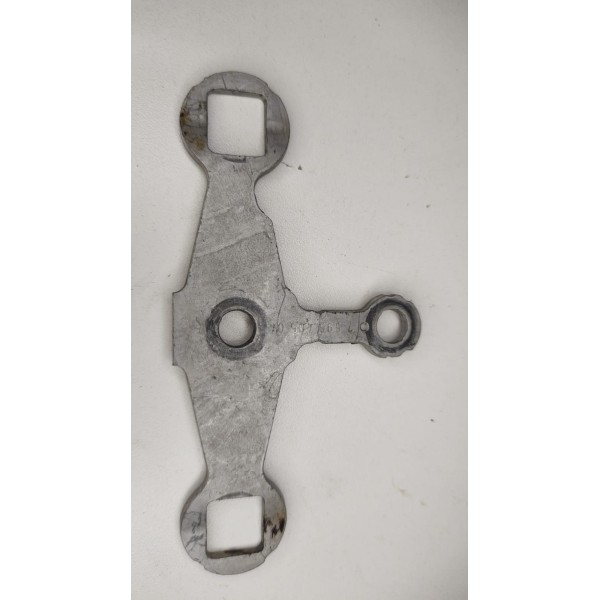 Trava Dos Bicos Injetores Bmw 320i 328i X1 2.0 Turbo